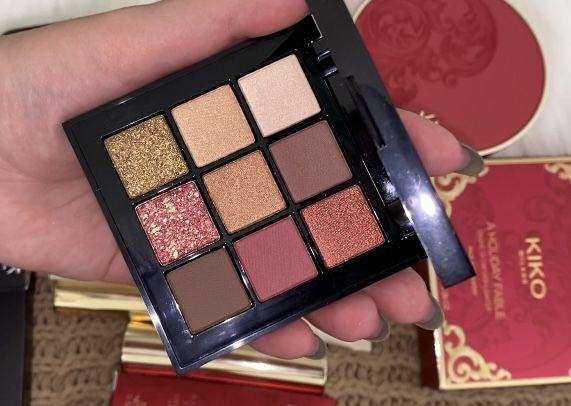 پالت سایه گلامور مولتی فینیش (Glamour Multi Finish Eyeshadow Palette)