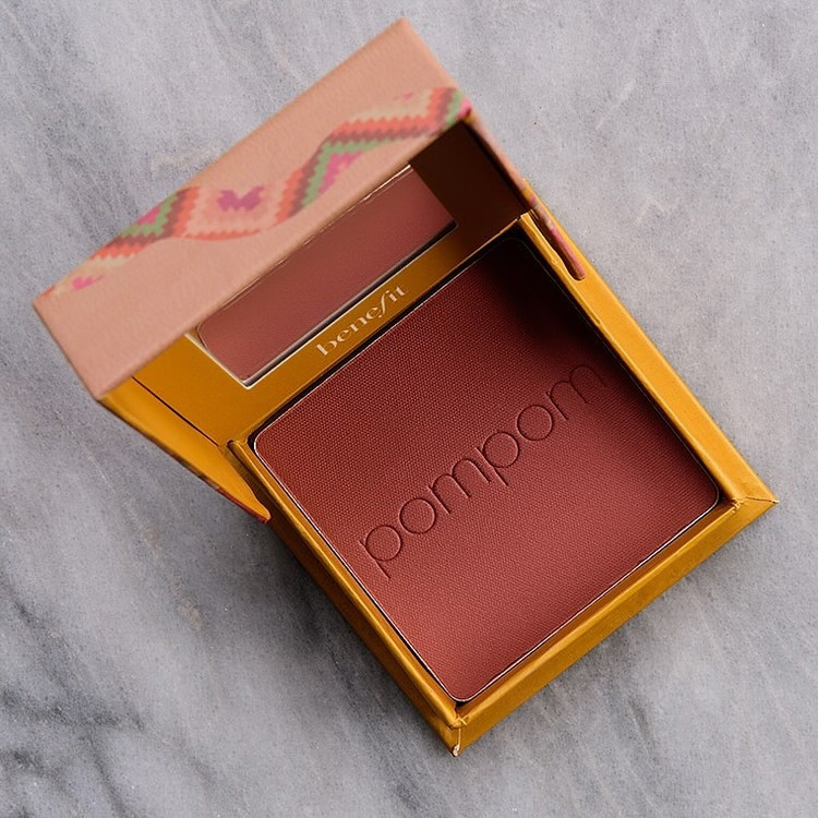 رژگونه پودری فشرده بنفیت مدل POMPOM (Benefit WANDERful World Blush - POMPOM)