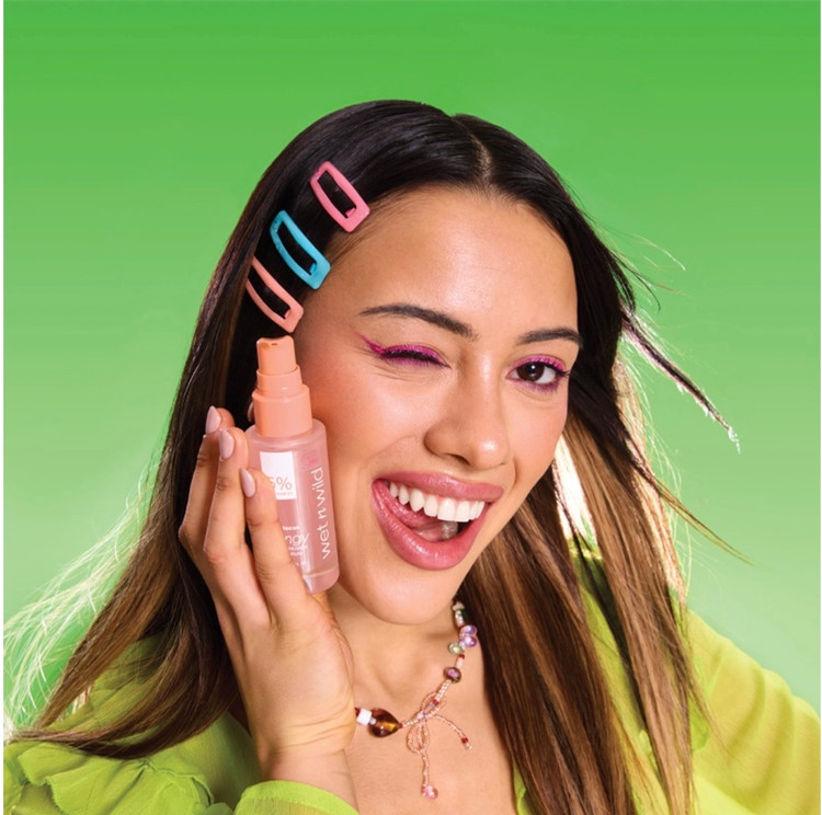 پرایمر سرمی وت اند وایلد Prime Focus Clingy | زیرساز آرایش با بافت چسبنده سبک