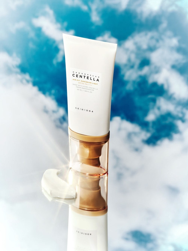 ضدآفتاب سنتلا ماداگاسکار ایرفیت اسکین 1004 SPF30 | SKIN1004 Air-Fit Suncream Light