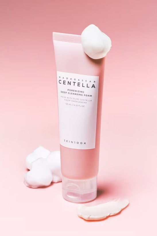 فوم شستشوی عمقی منافذ سنتلا اسکین 1004 125 میل | SKIN1004 Madagascar Centella Poremizing Deep Cleansing Foam