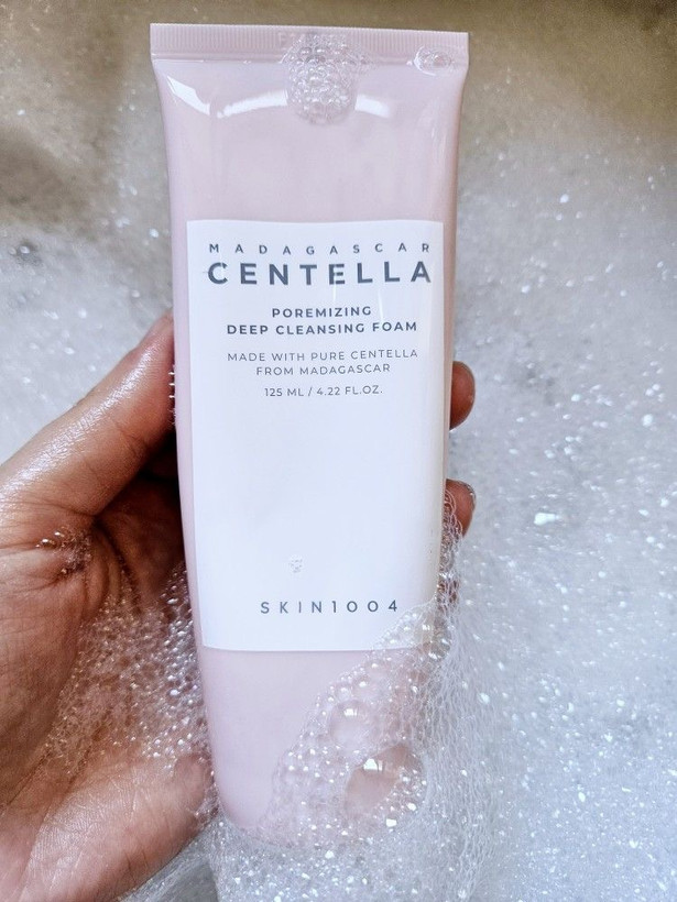 فوم شستشوی عمقی منافذ سنتلا اسکین 1004 125 میل | SKIN1004 Madagascar Centella Poremizing Deep Cleansing Foam